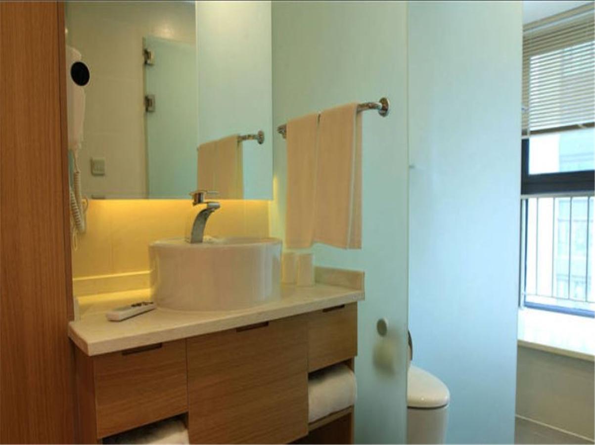 Starway Hotel Hotel Xian North Coach Station Bagian luar foto